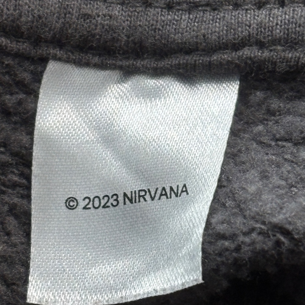 H&M Nirvana In Utero Angel Graphic Crewneck Sweatshirt Gray XS - Picture 8 of 10